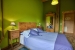 Casa rural El Encanto – El Mayulon – Acogedora habitación dormitorio verde